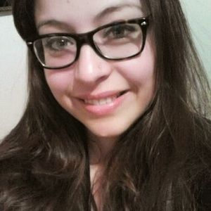 Meet your Posher, Roxana